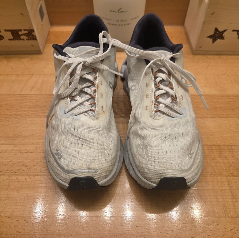 On Cloudspark Running Shoe Ivory Glacier Womens Size 7
